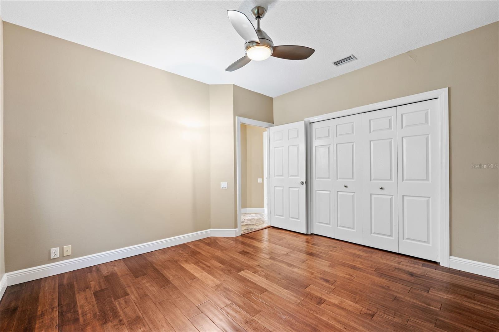 PELICAN BAY ESTATES AT SKIMMER POINT PH I - Residential