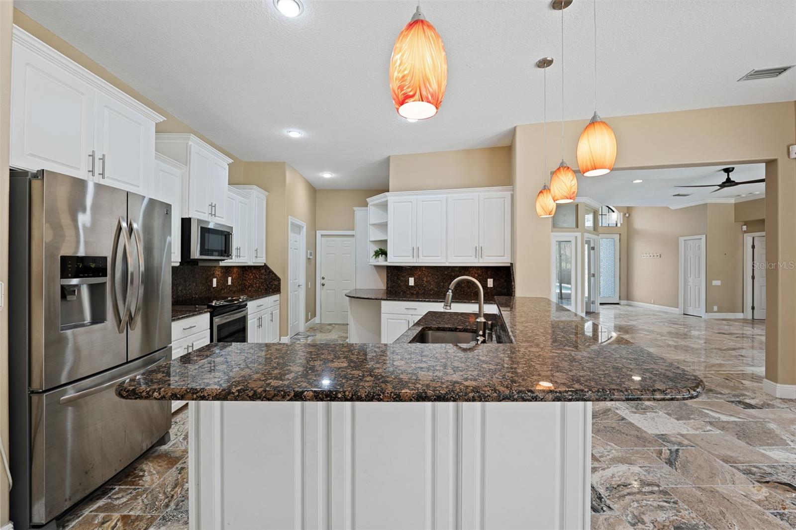 PELICAN BAY ESTATES AT SKIMMER POINT PH I - Residential