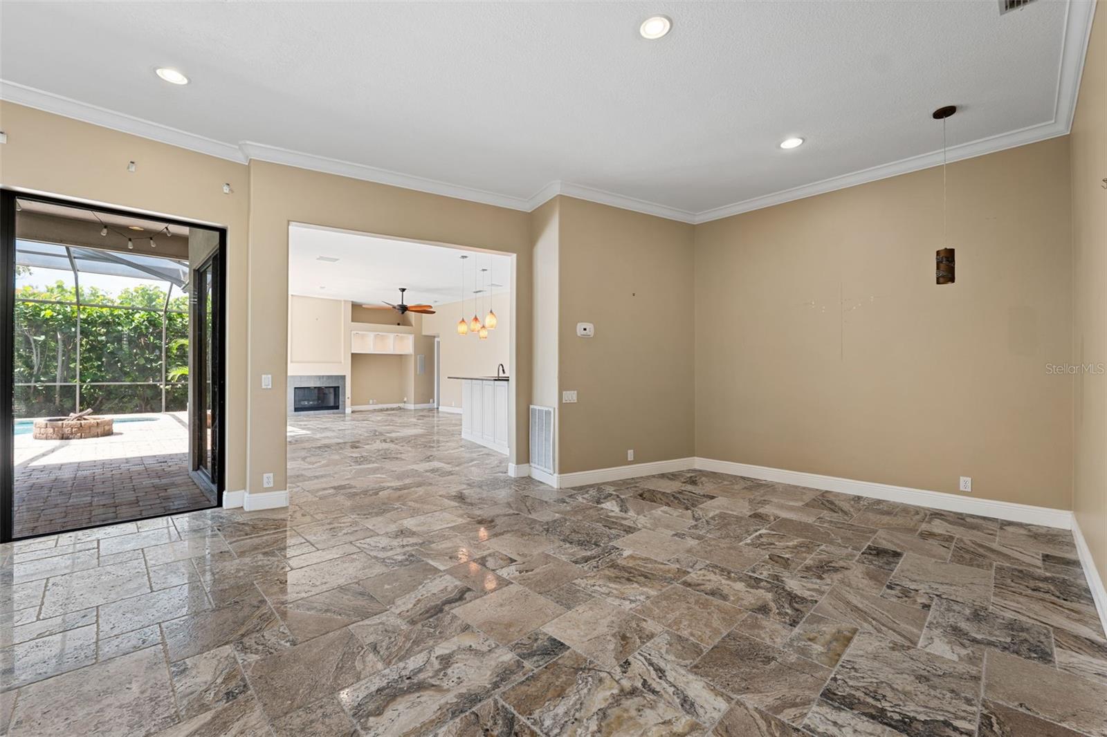 PELICAN BAY ESTATES AT SKIMMER POINT PH I - Residential