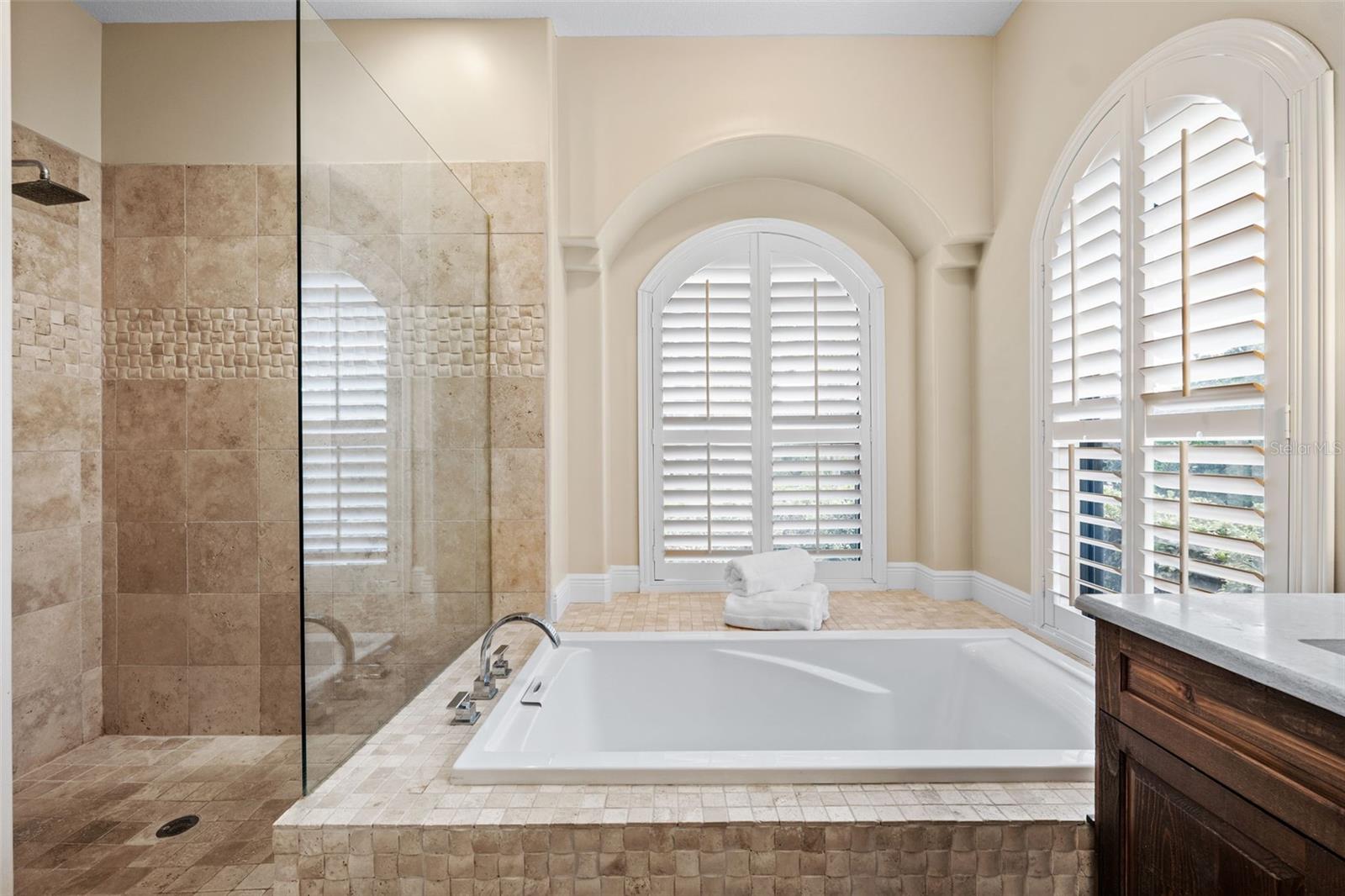 PELICAN BAY ESTATES AT SKIMMER POINT PH I - Residential