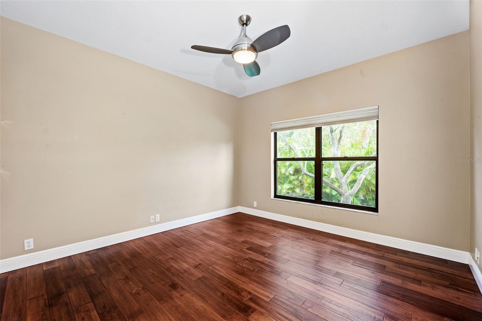 PELICAN BAY ESTATES AT SKIMMER POINT PH I - Residential