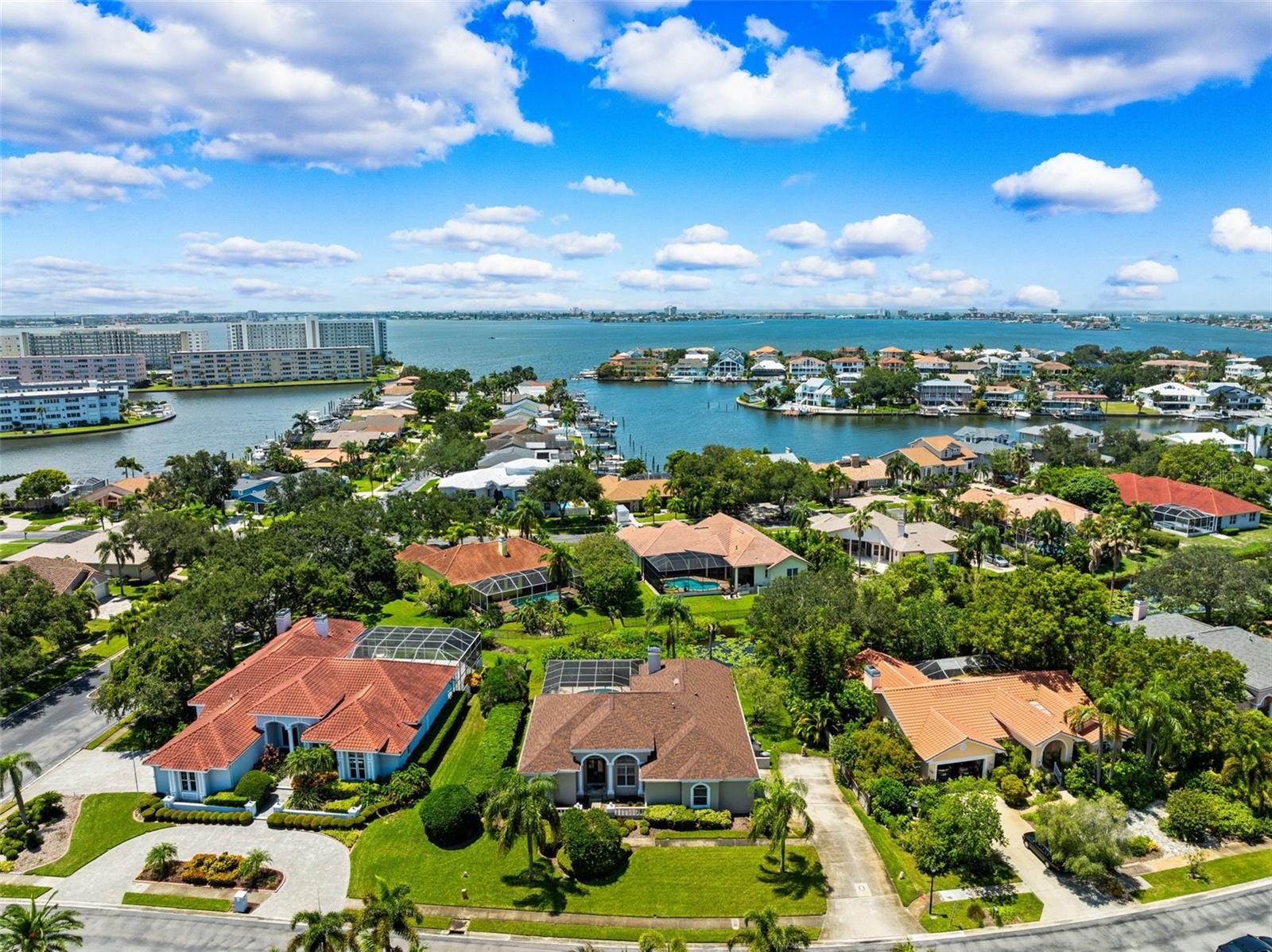 PELICAN BAY ESTATES AT SKIMMER POINT PH I - Residential