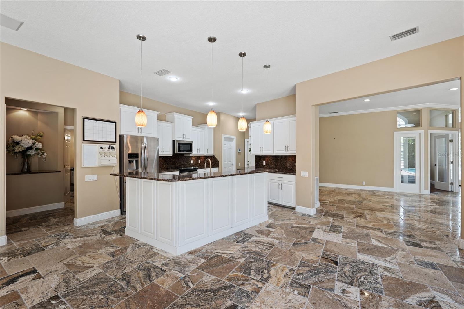 PELICAN BAY ESTATES AT SKIMMER POINT PH I - Residential