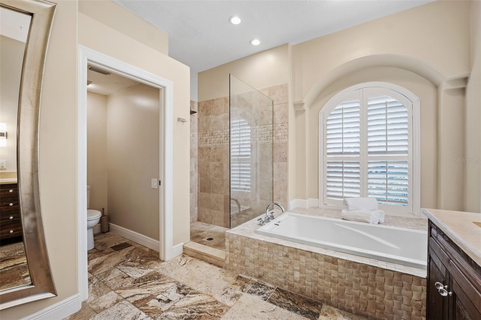 PELICAN BAY ESTATES AT SKIMMER POINT PH I - Residential