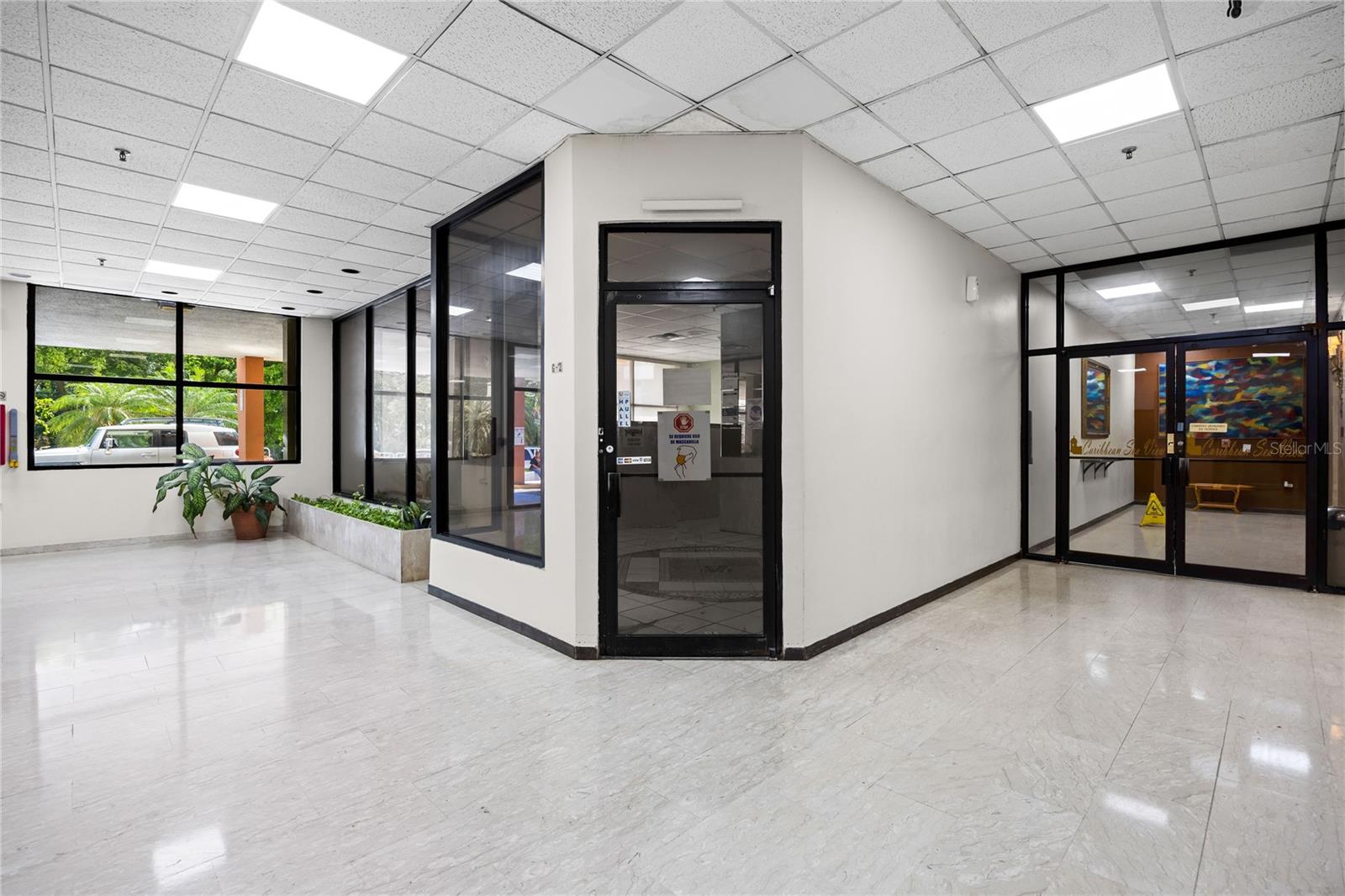 CARIBBEAN SEA VIEW - Residential