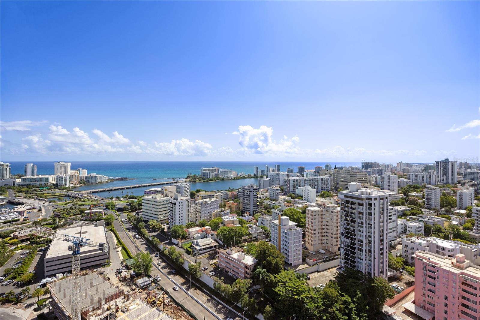 CARIBBEAN SEA VIEW - Residential