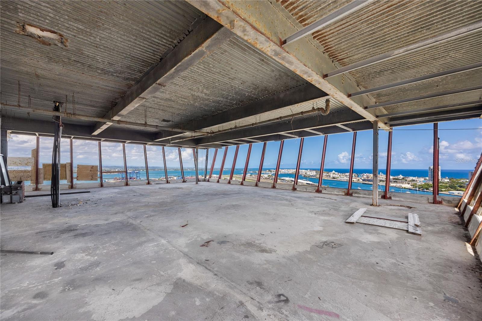 CARIBBEAN SEA VIEW - Residential