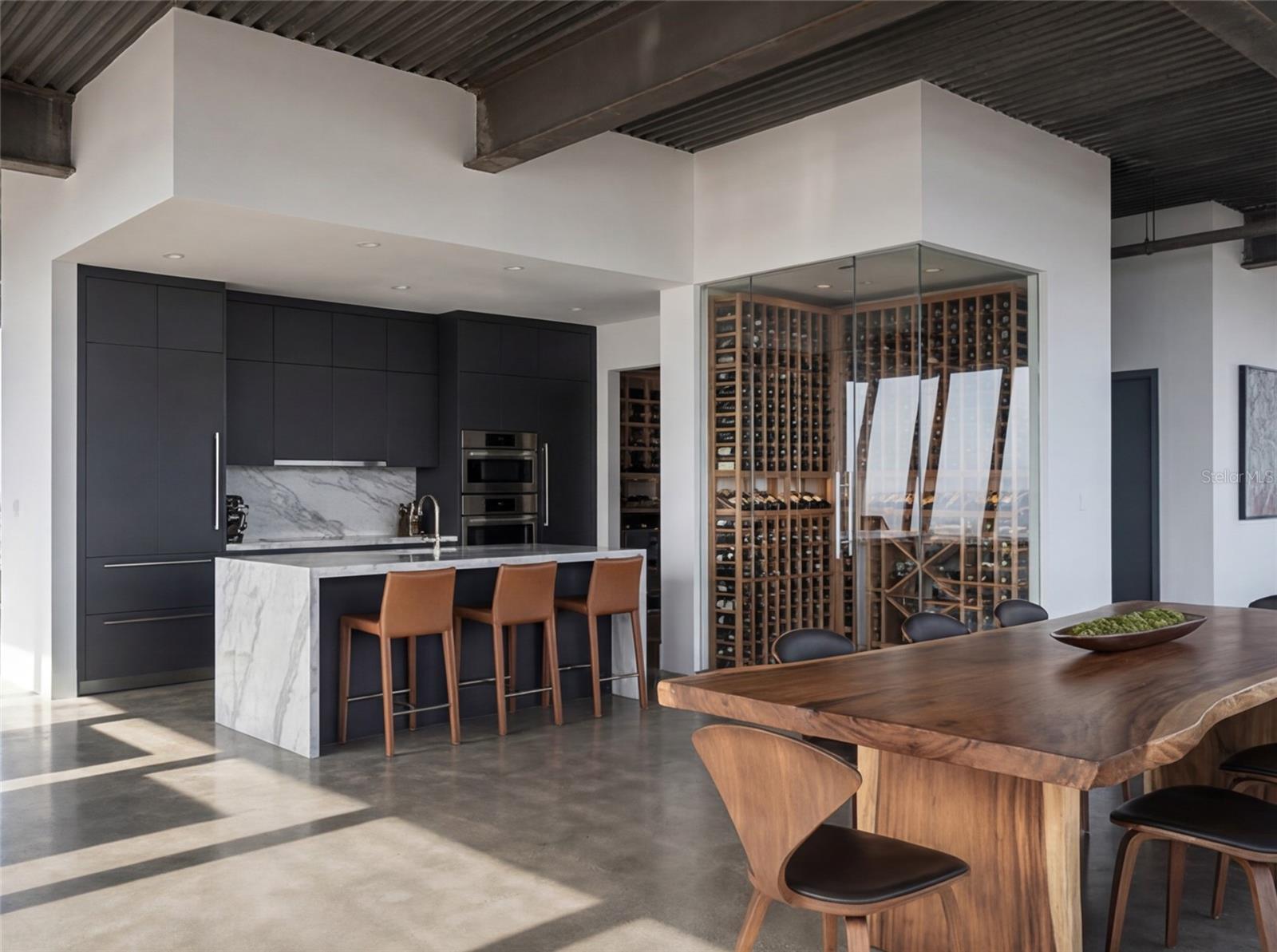 CARIBBEAN SEA VIEW - Residential