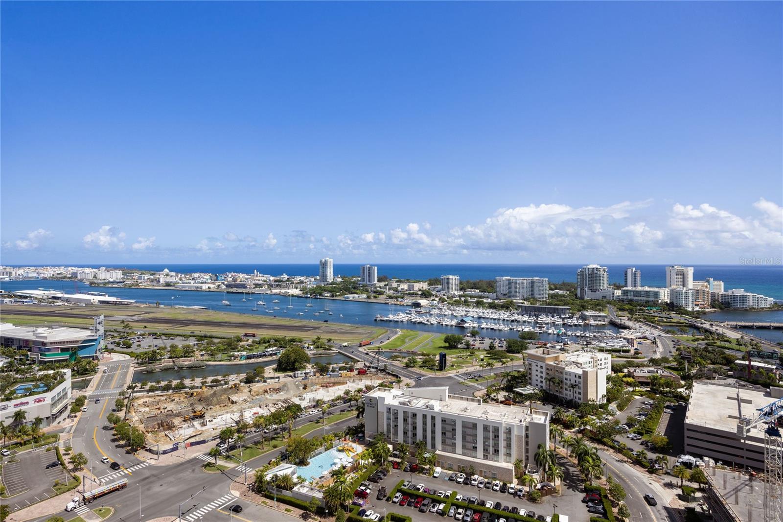 CARIBBEAN SEA VIEW - Residential