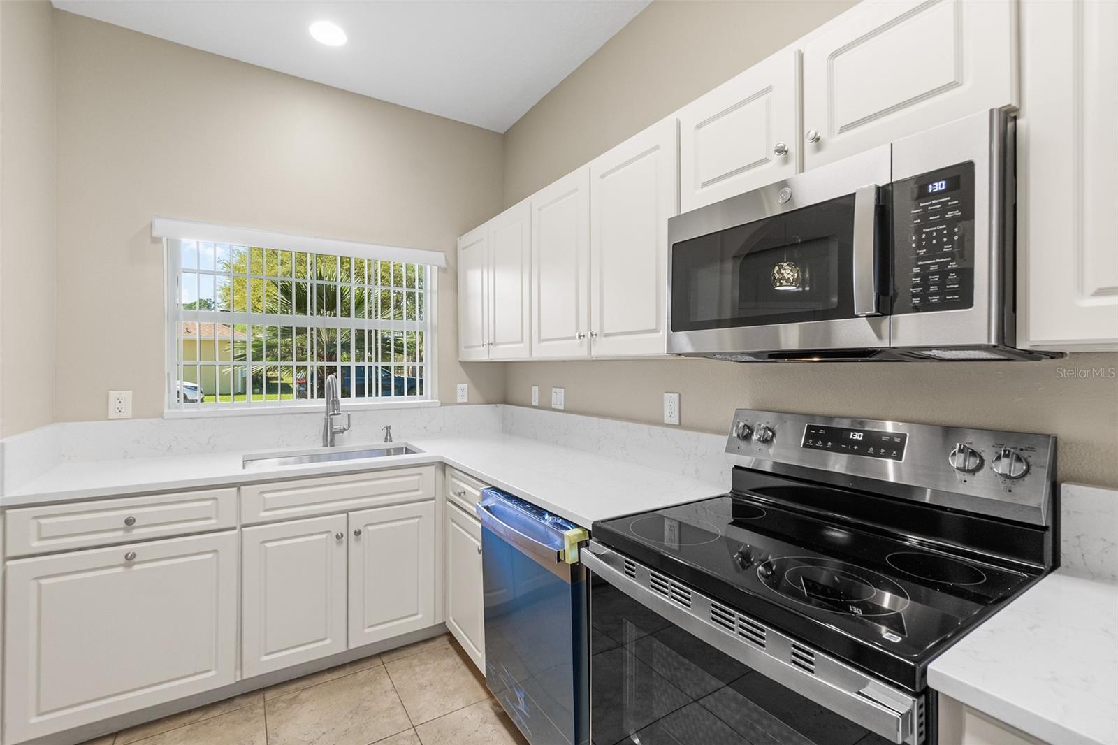 BRIDGEWATER/FLAGLER BEACH CONDO - Residential