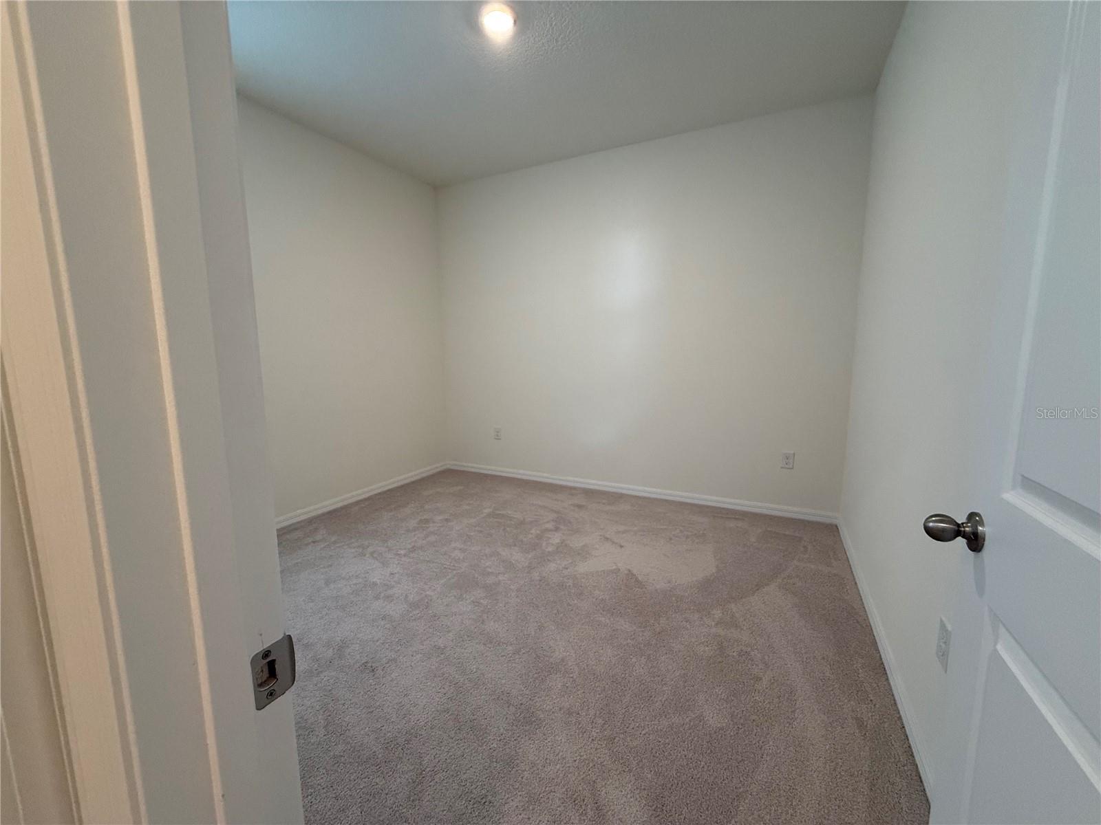 SILVERADO RANCH SUB - Residential Lease