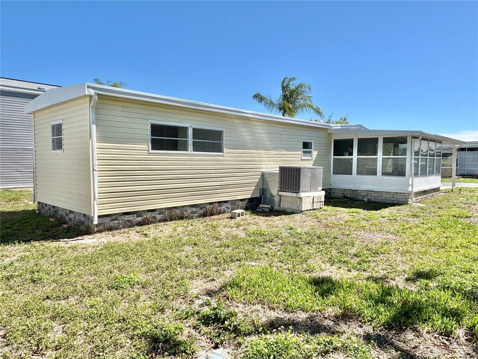 MOBEL AMERICANA MOBILE HOME PARK UNREC - Residential Lease