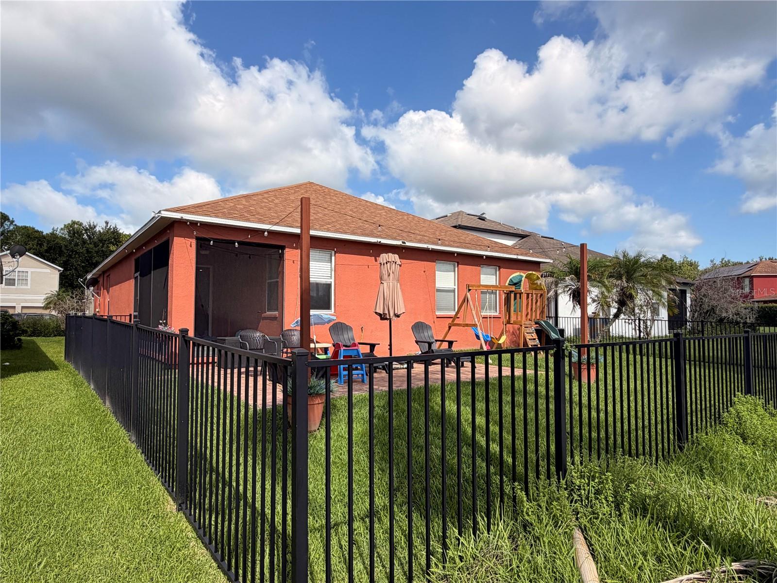 10408 EASTPARK WOODS DRIVE