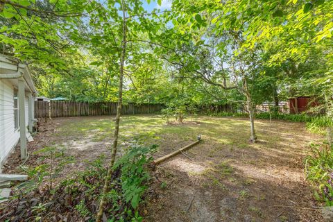 Tiny photo for 1420 NE 23rd Street, Ocala, FL 34470 (MLS # OM724531)