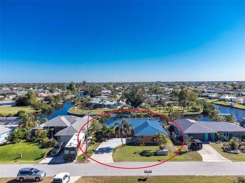 A home in PORT CHARLOTTE