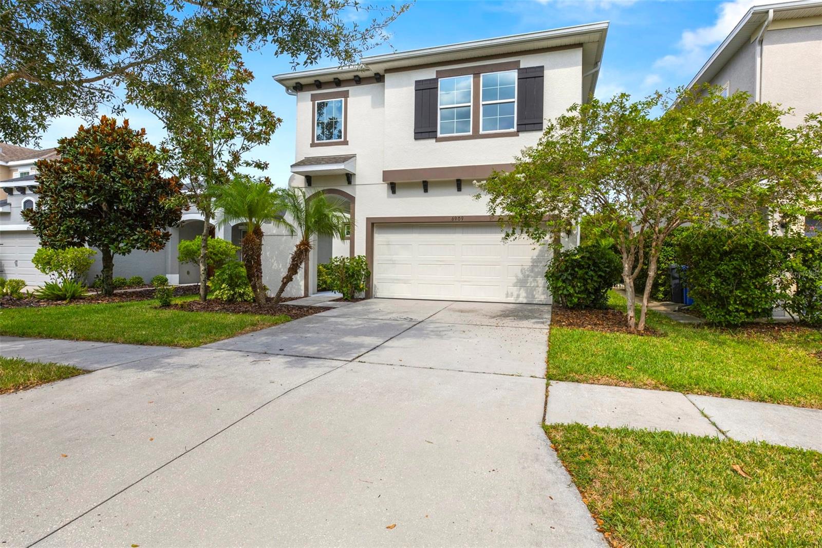 Welcome to your beautifully remodeled home in the highly sought-after master-planned community of Waterset!
This home has been thoughtfully updated from top to bottom, including fresh interior paint, a brand-new kitchen, renovated bathrooms, and updated flooring throughout—offering a move-in ready experience with a modern touch.
Living in Waterset means enjoying more than just a home—it’s a vibrant lifestyle. Residents have access to resort-style amenities including multiple pools, a state-of-the-art fitness center, tennis and basketball courts, playgrounds, and miles of walking and biking trails. The community also offers scenic parks, open green spaces, and a clubhouse perfect for gathering with friends and neighbors.
Conveniently located in Apollo Beach, Waterset places you just minutes from top-rated schools, shopping, and dining options, as well as quick access to I-75 for an easy commute to Tampa, St. Petersburg, or Sarasota. Whether you’re relaxing at home or taking advantage of everything the community has to offer, this property delivers the perfect blend of comfort, convenience, and style.
Don’t miss the chance to own a fully remodeled home in one of the area’s most desirable communities—schedule your private showing today!