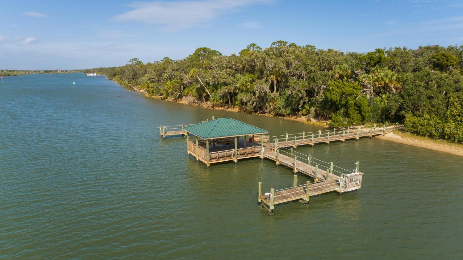 LAKESIDE/MATANZAS SHORES - Residential