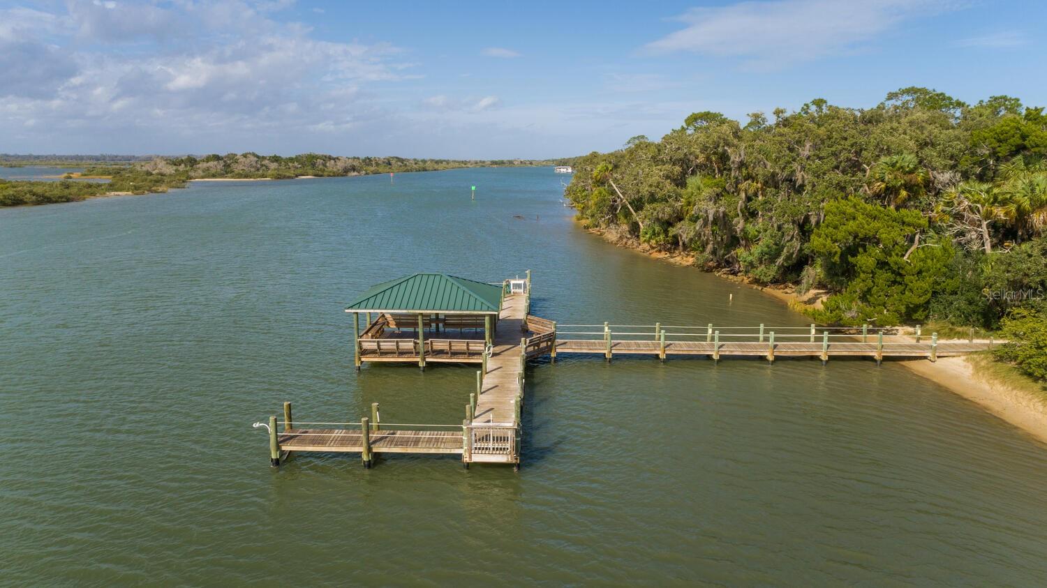 LAKESIDE/MATANZAS SHORES - Residential