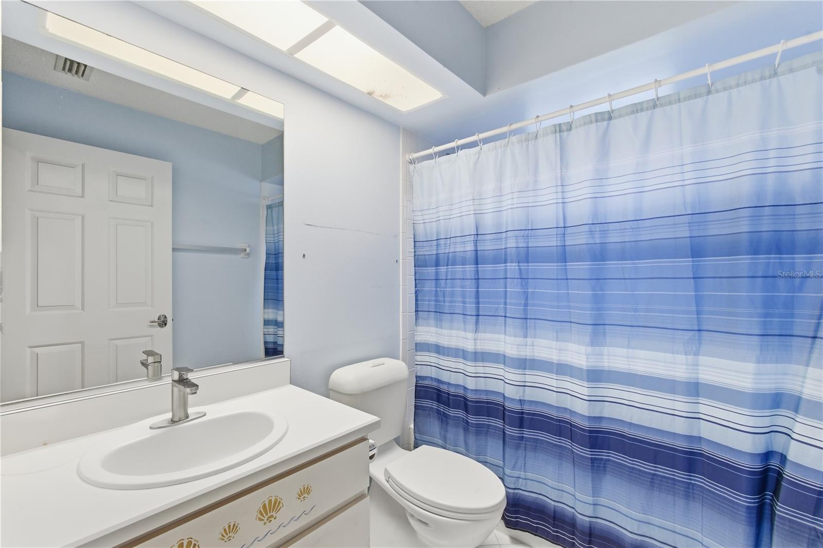 LAKESIDE/MATANZAS SHORES - Residential