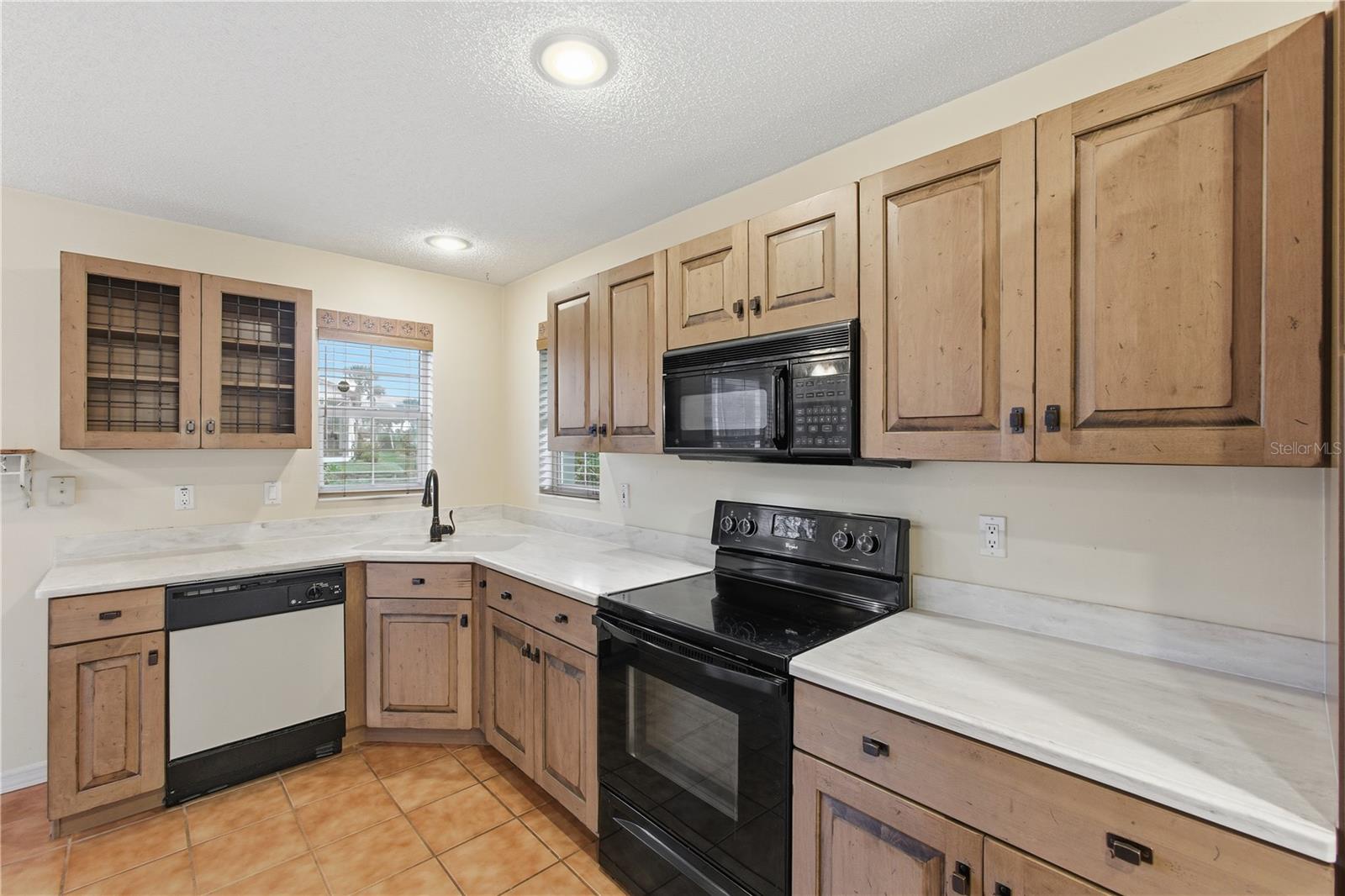 LAKESIDE/MATANZAS SHORES - Residential