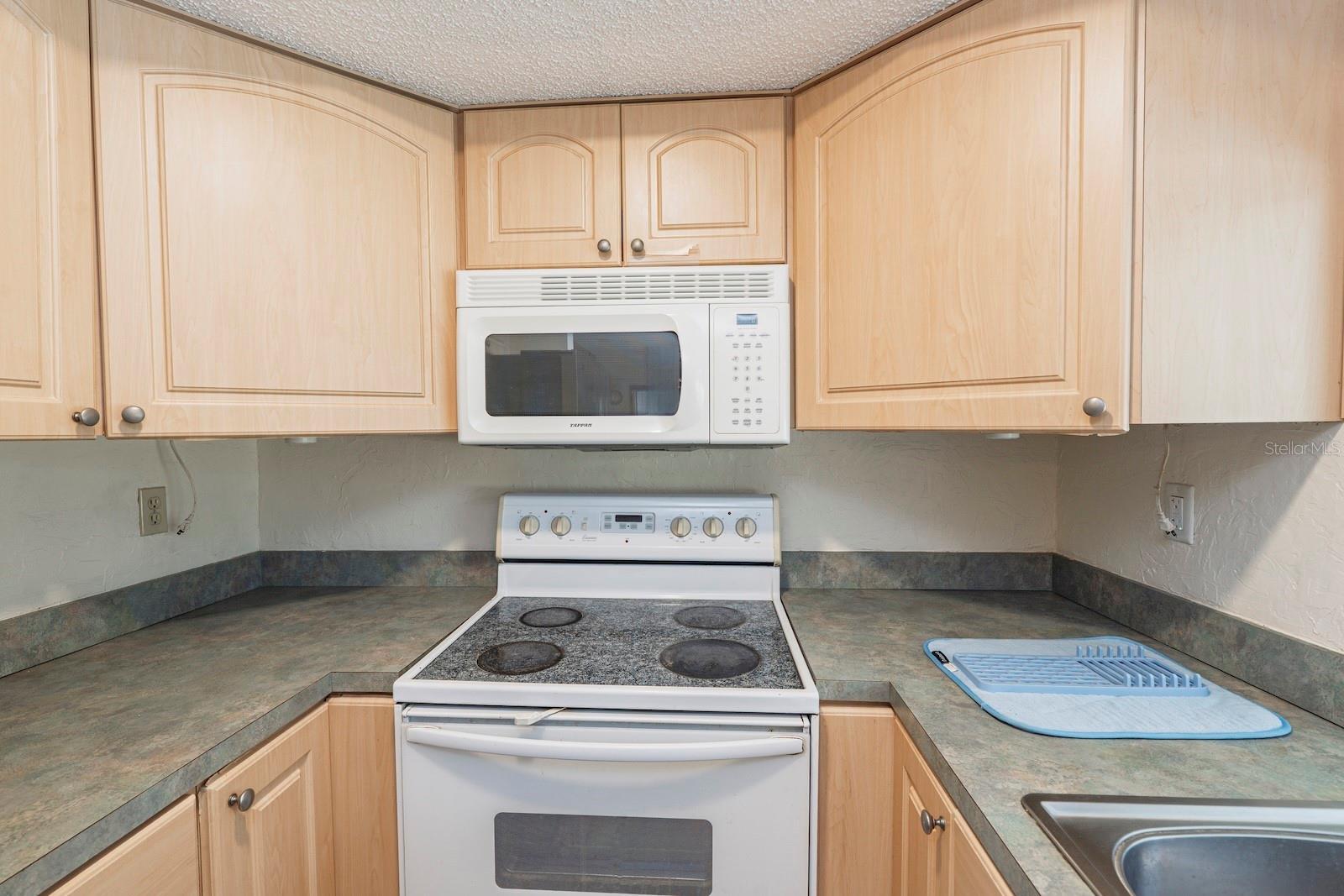 BEACON WOODS FAIRWAY VILLAGE - Residential