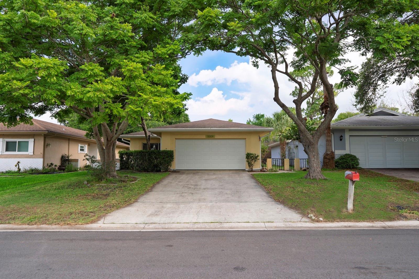 BEACON WOODS FAIRWAY VILLAGE - Residential