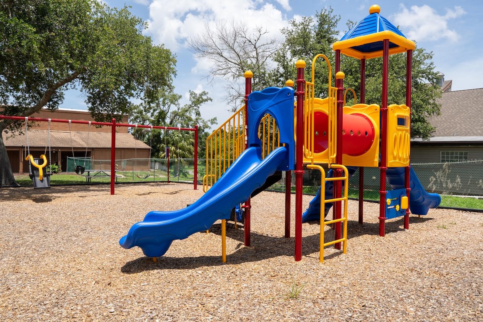 BEACON WOODS FAIRWAY VILLAGE - Residential
