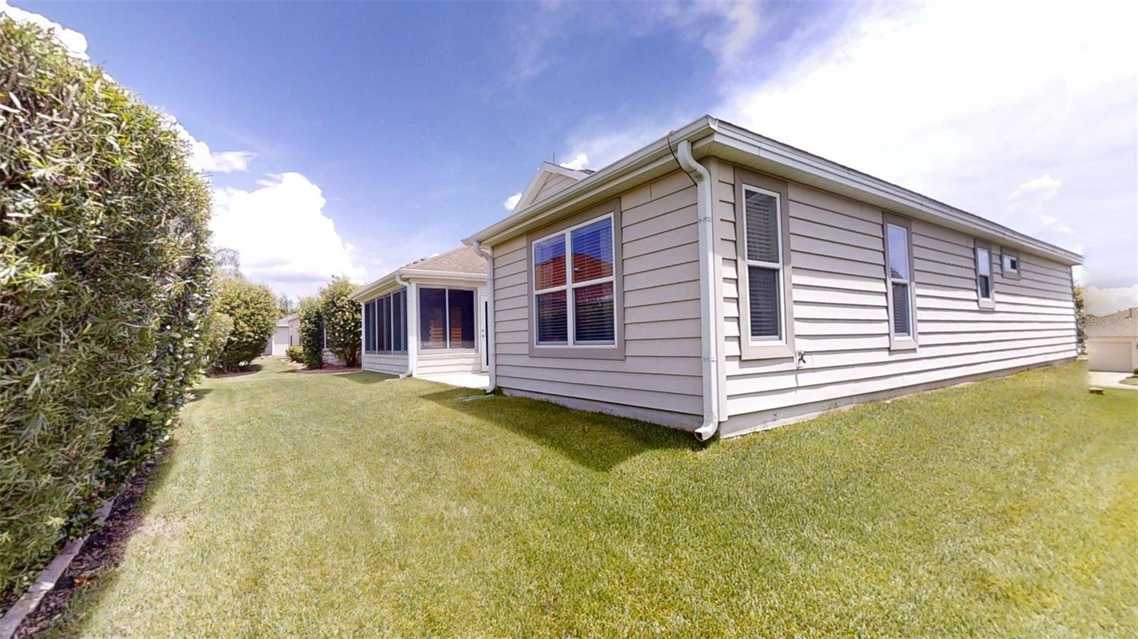 665 SURFSIDE LANE