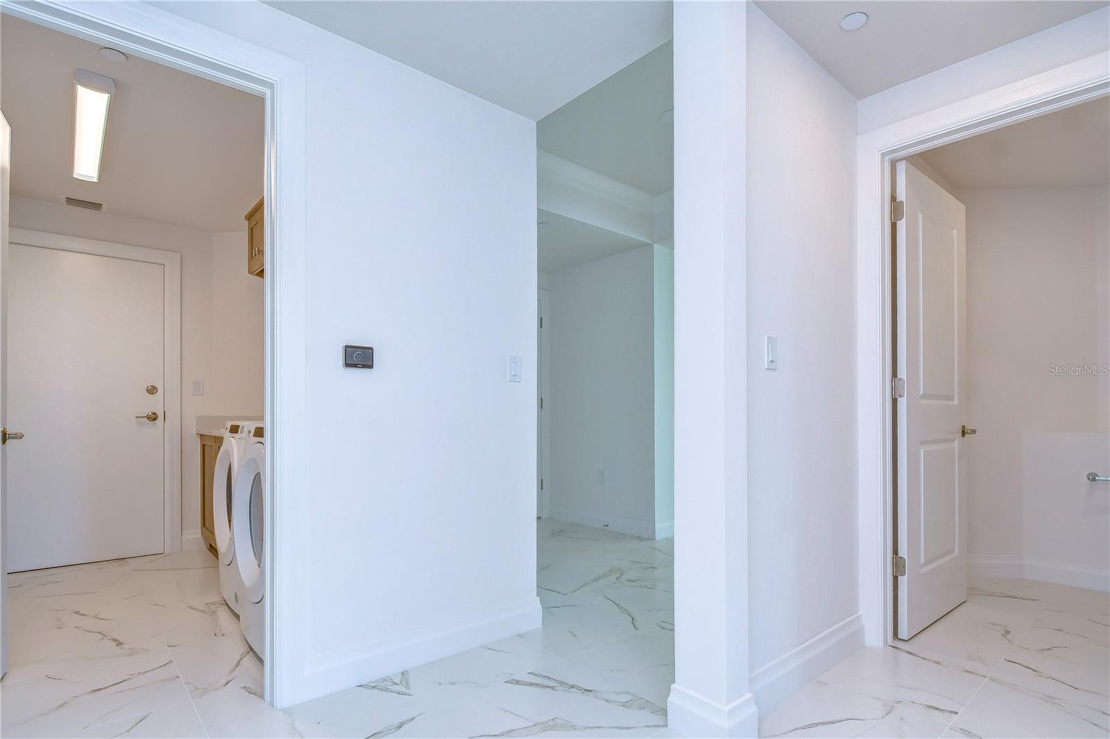 SUNSET POINTE AT COLLANY KEY IV CONDO - Residential