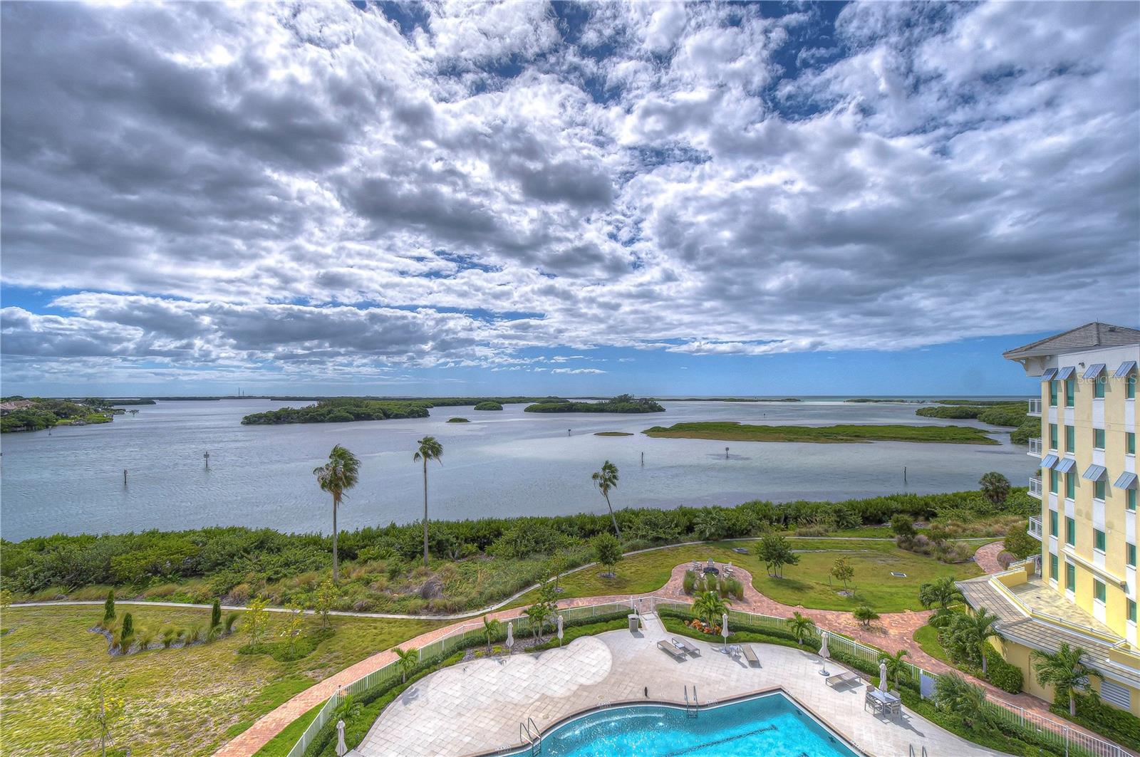 SUNSET POINTE AT COLLANY KEY IV CONDO - Residential