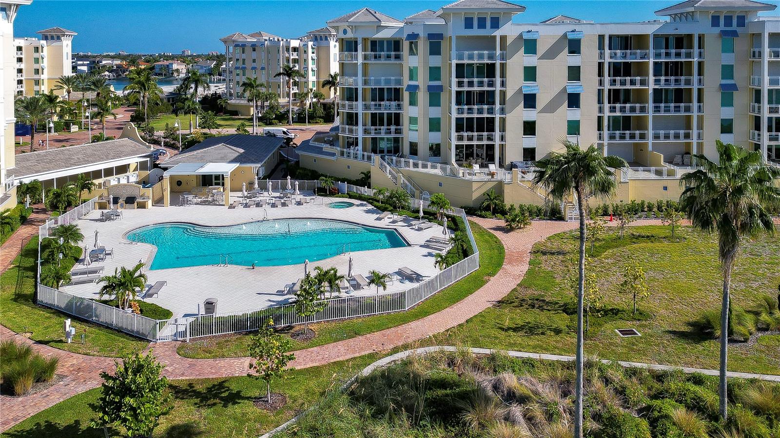 SUNSET POINTE AT COLLANY KEY IV CONDO - Residential