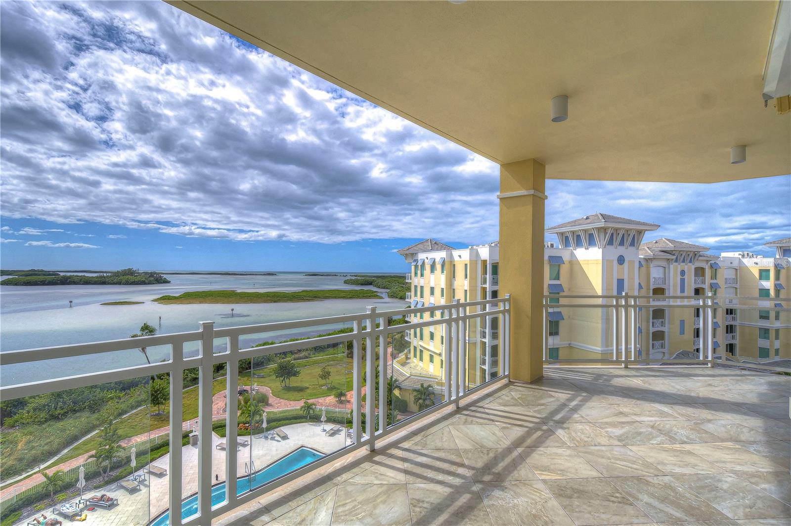 SUNSET POINTE AT COLLANY KEY IV CONDO - Residential