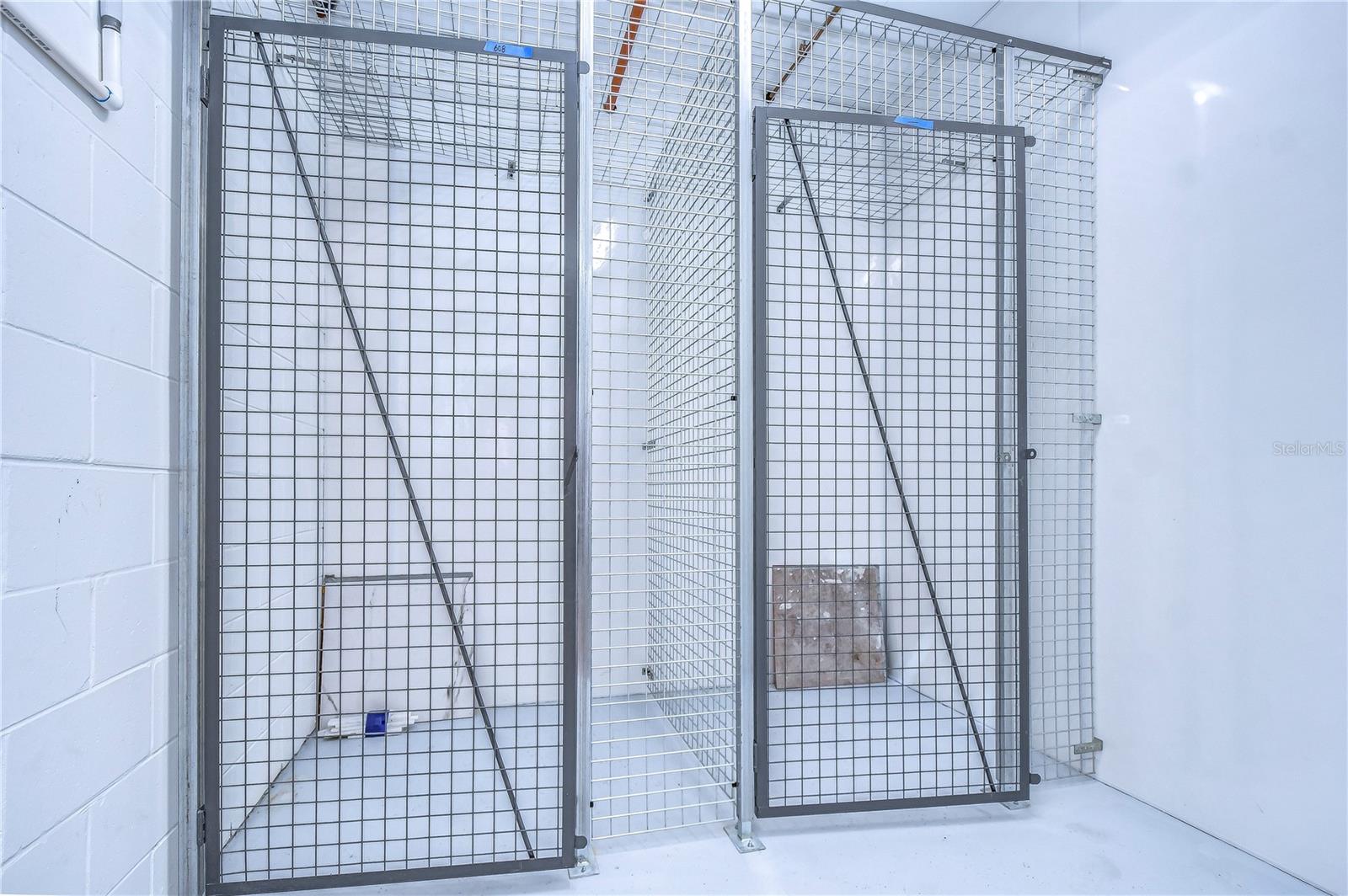 SUNSET POINTE AT COLLANY KEY IV CONDO - Residential