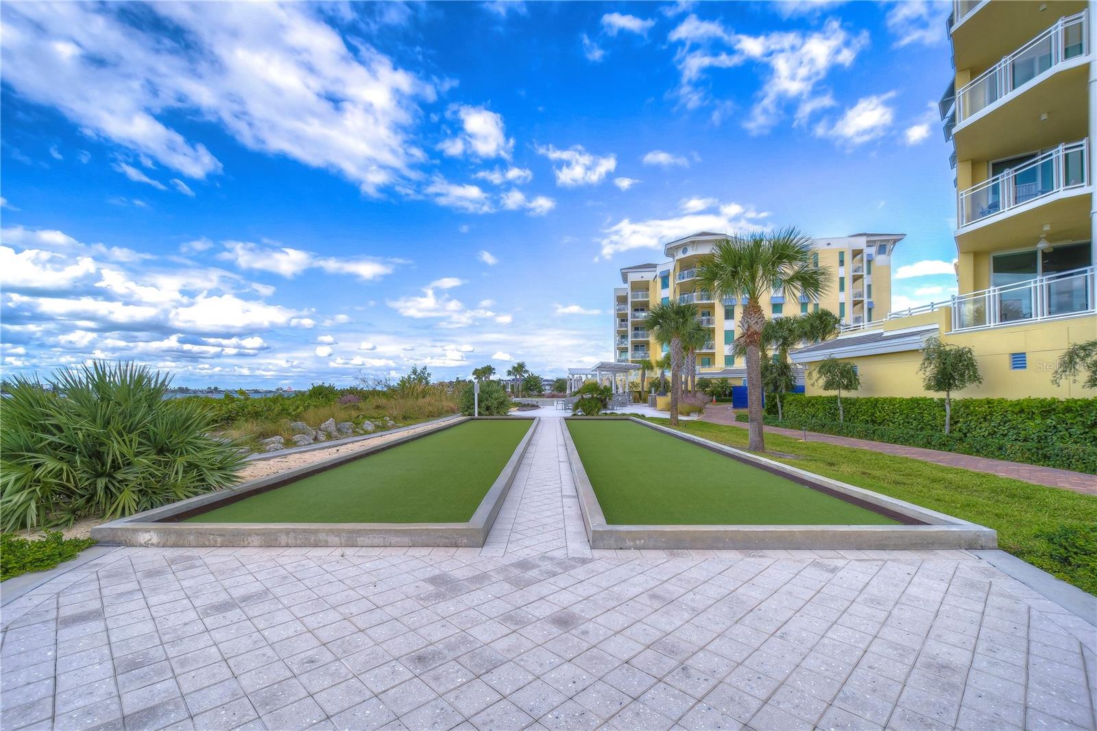 SUNSET POINTE AT COLLANY KEY IV CONDO - Residential