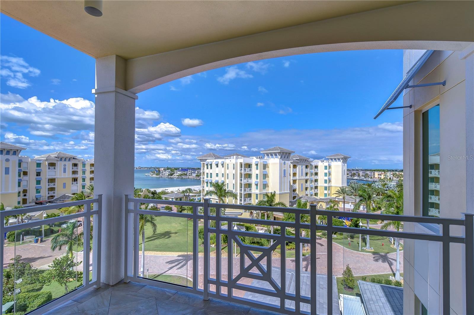 SUNSET POINTE AT COLLANY KEY IV CONDO - Residential