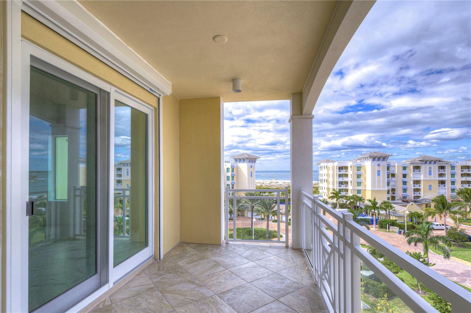 SUNSET POINTE AT COLLANY KEY IV CONDO - Residential