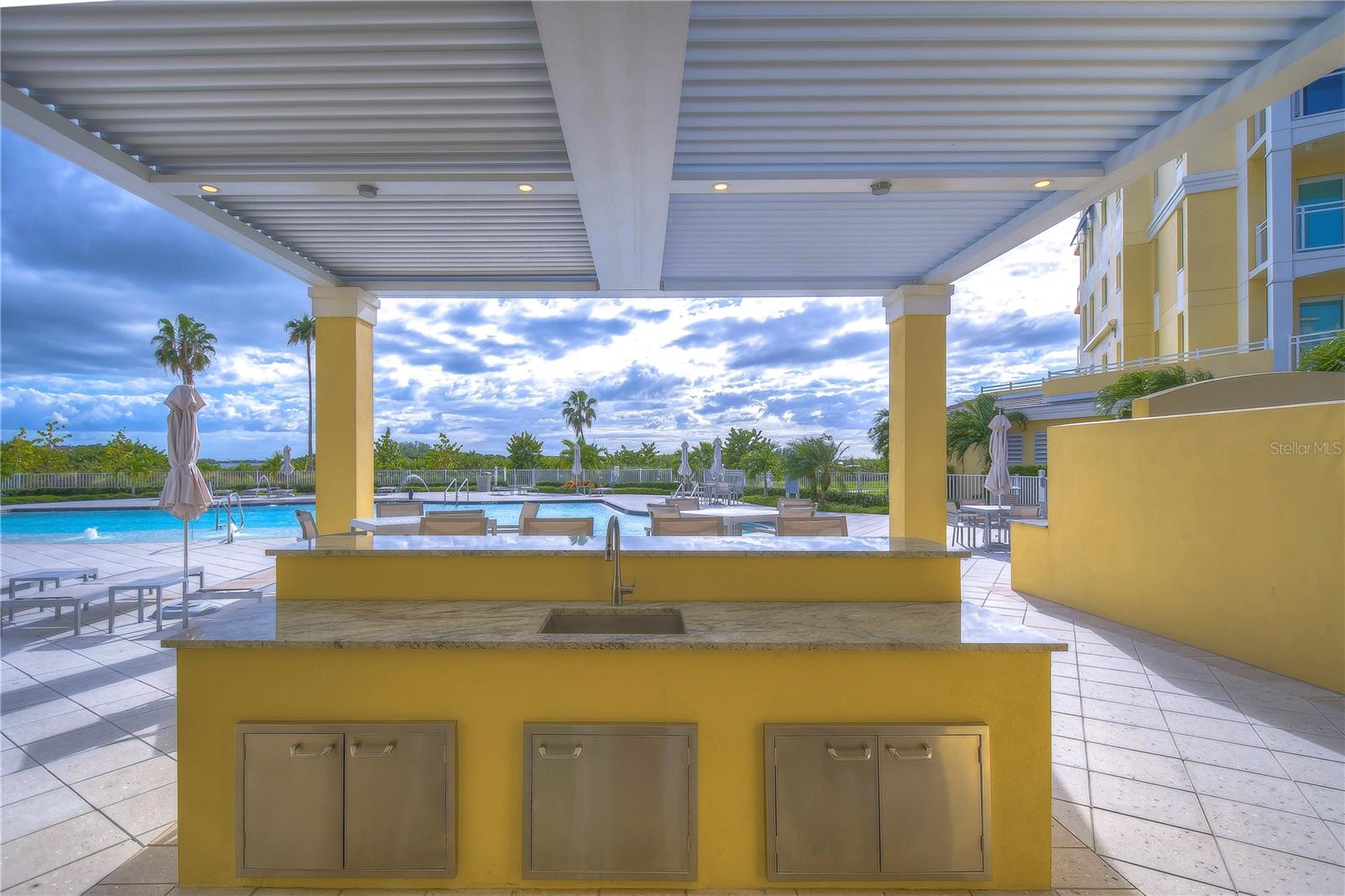 SUNSET POINTE AT COLLANY KEY IV CONDO - Residential