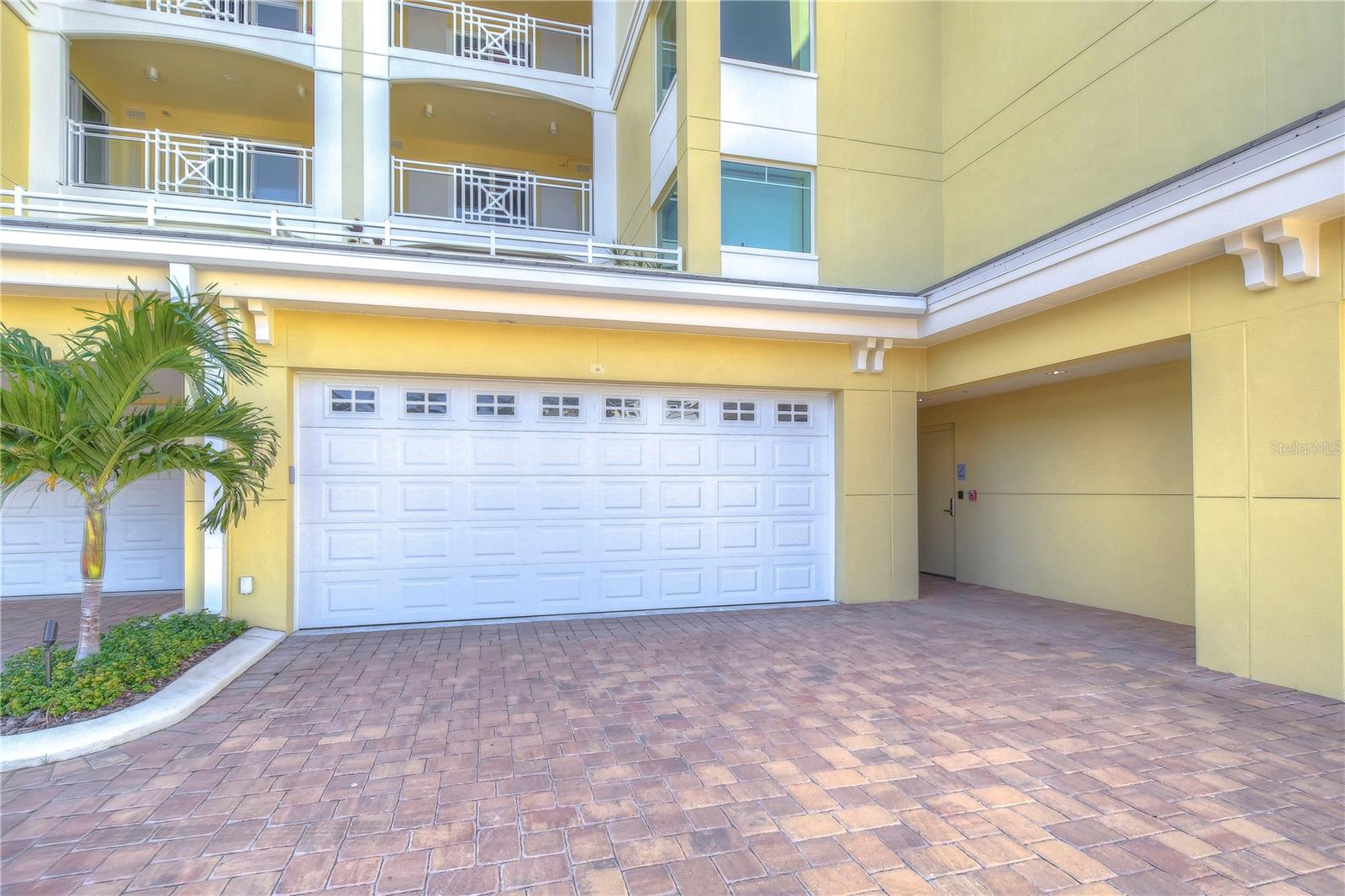 SUNSET POINTE AT COLLANY KEY IV CONDO - Residential