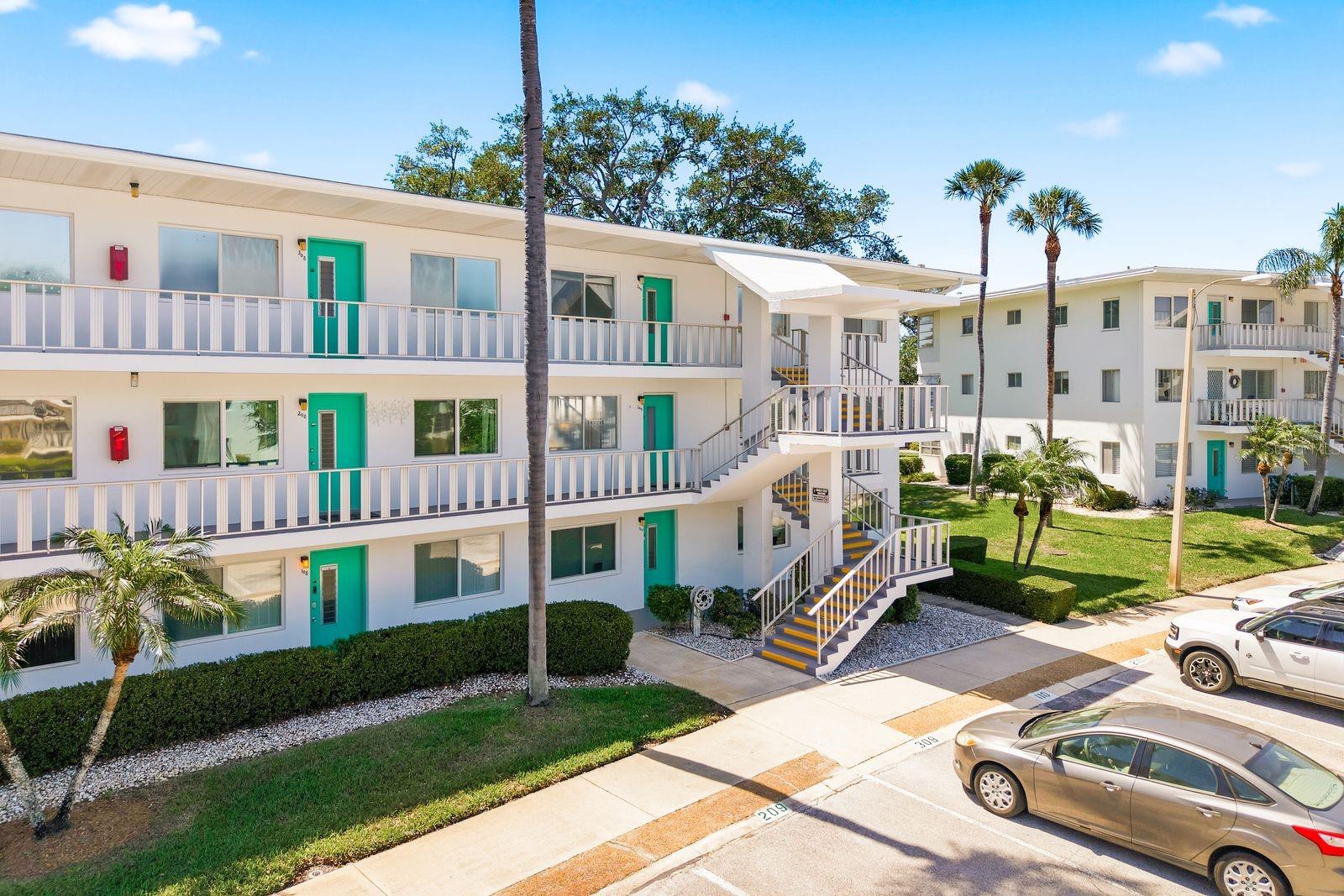 SEMINOLE GARDEN APTS CO-OP - Residential