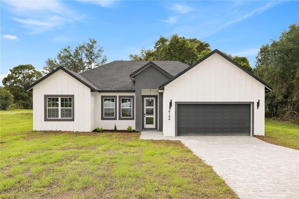 Photo of 14144 SW 47 Avenue, Ocala, FL 34473 (MLS # O6432175)