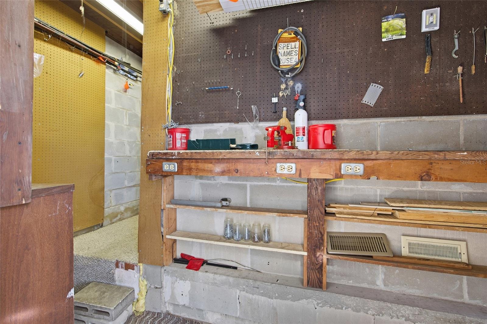 GRIFFWOOD CO-OP - Residential