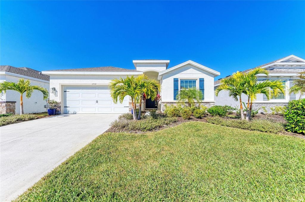 Photo of 17719 Cantarina Cove, Bradenton, FL 34211 (MLS # A4681924)