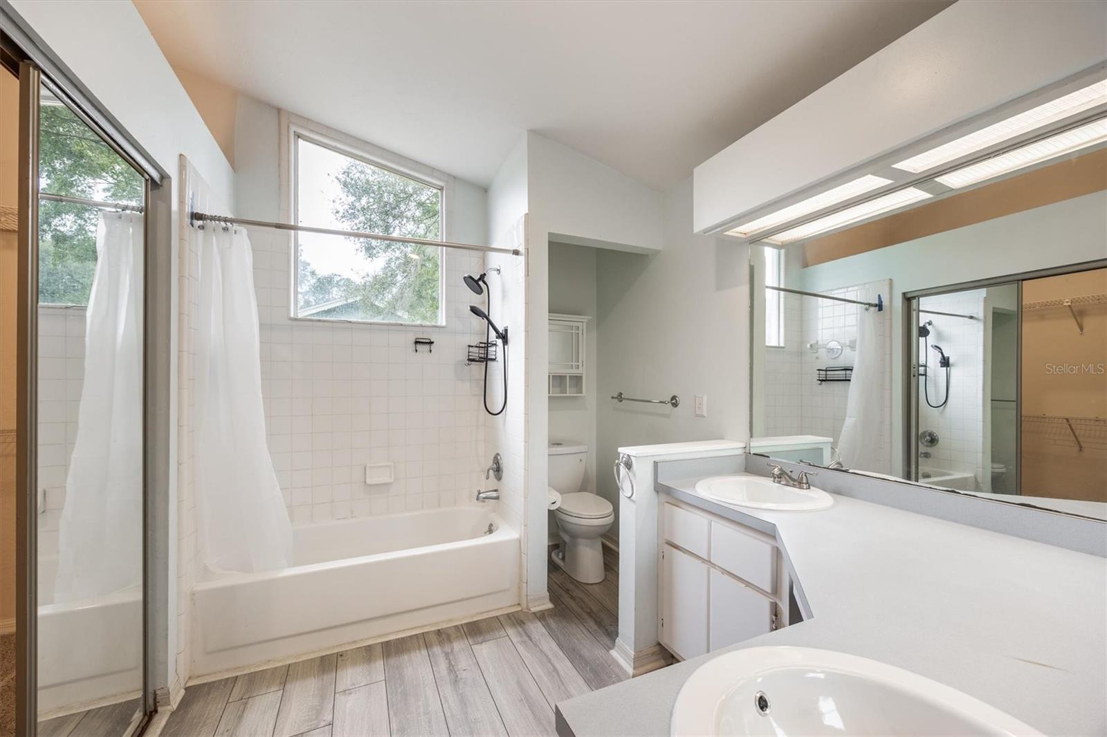 APPLE TREE PH I - Residential