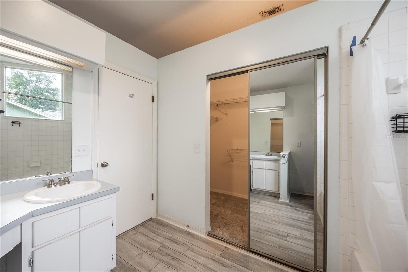 APPLE TREE PH I - Residential