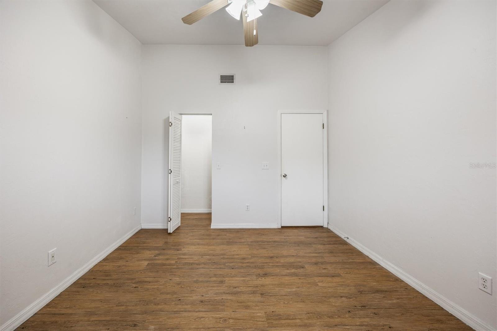 APPLE TREE PH I - Residential