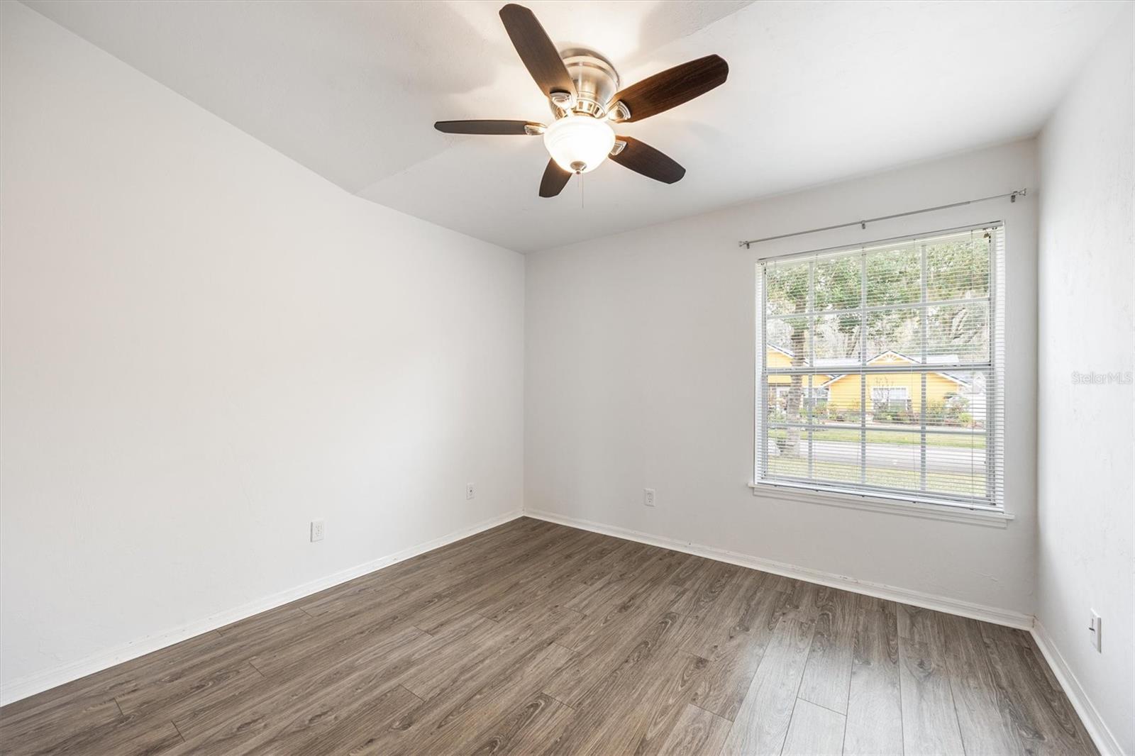 APPLE TREE PH I - Residential