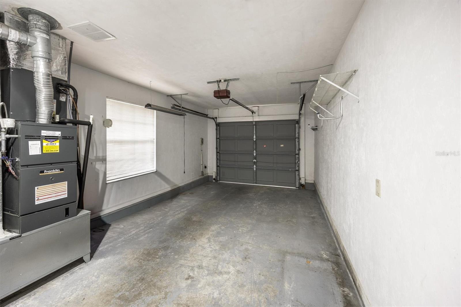 APPLE TREE PH I - Residential