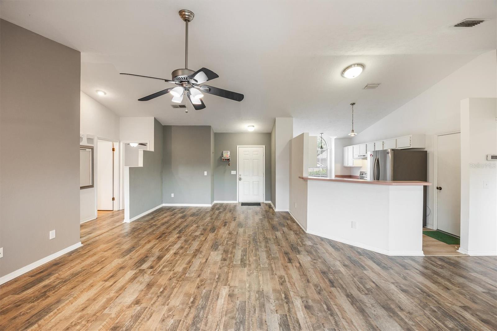 APPLE TREE PH I - Residential