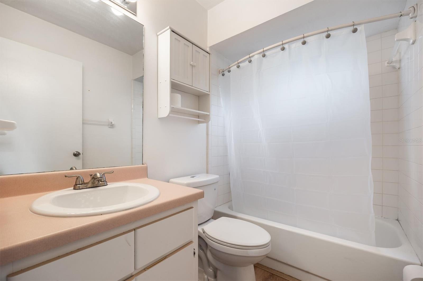 APPLE TREE PH I - Residential