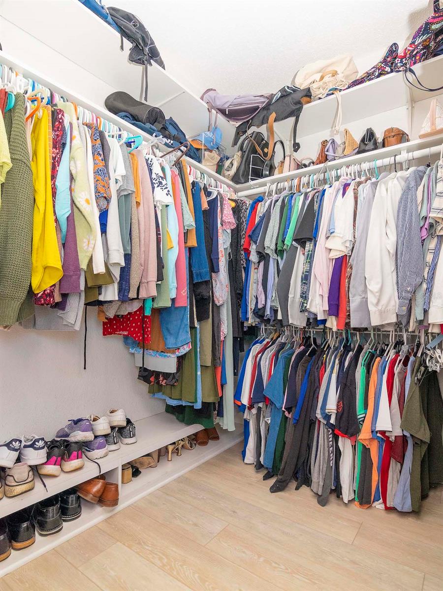 ISLAND WALK A CONDO - Residential Lease